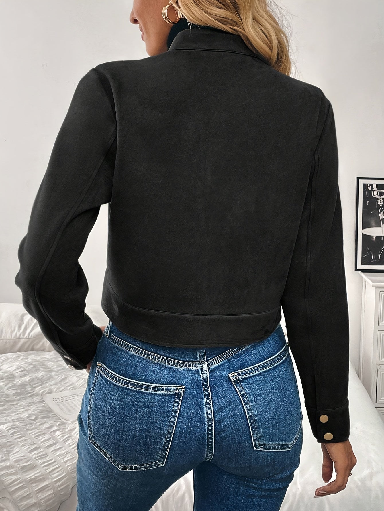 Dam Mockajacka Cropped