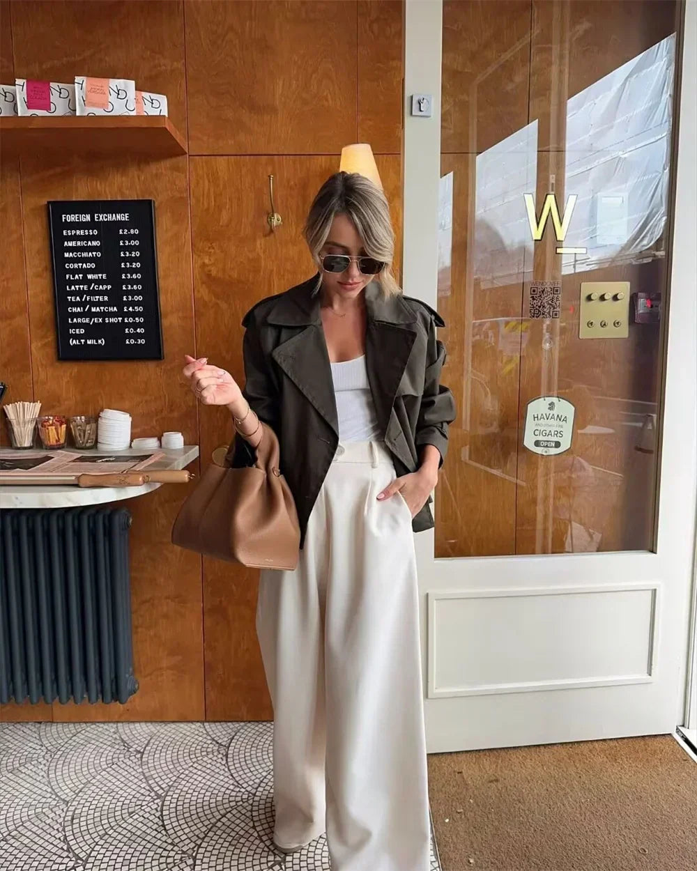 Dam Trenchcoat Cropped